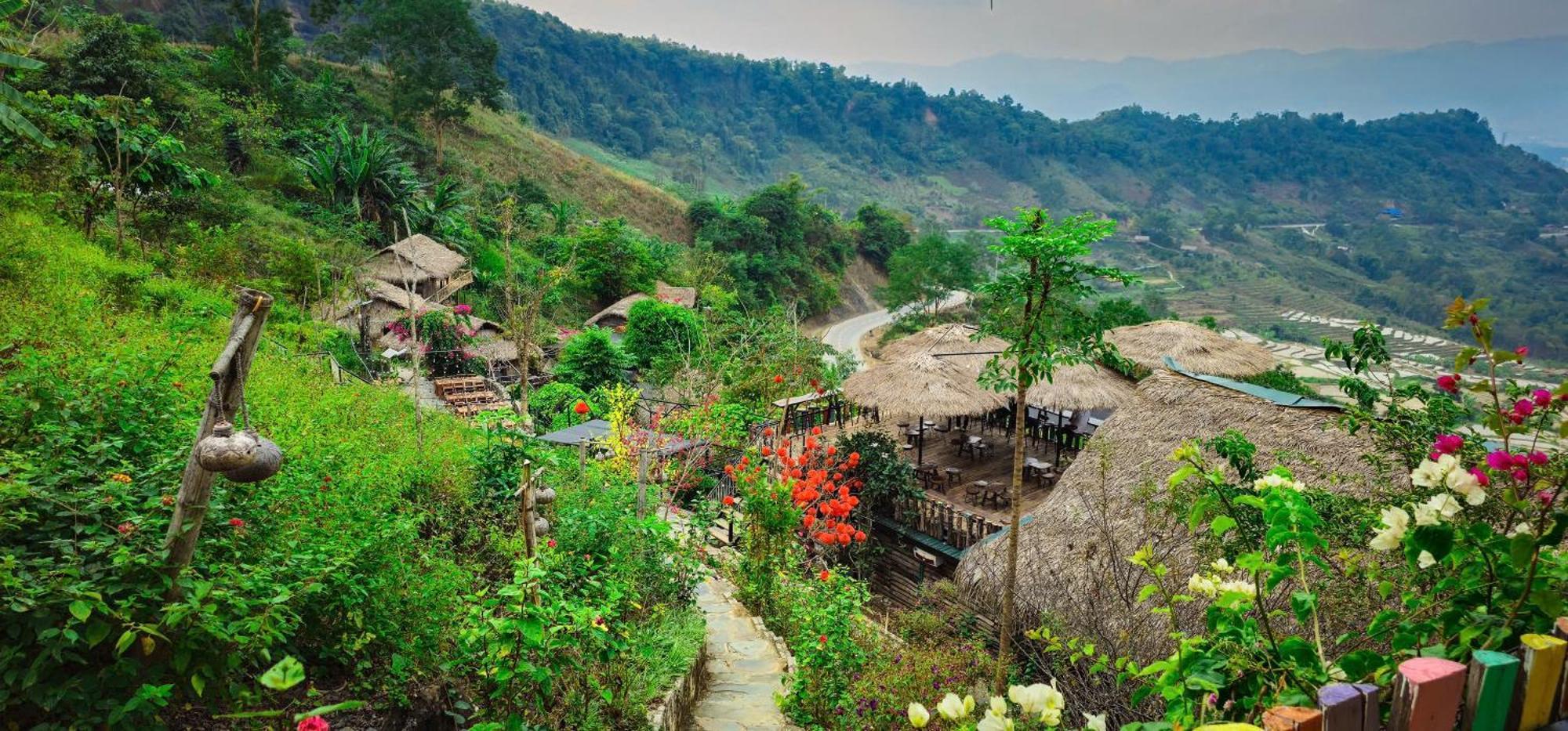 Ecolodge Ke Nenh Dien Bien Ban Him Lom Ngoại thất bức ảnh