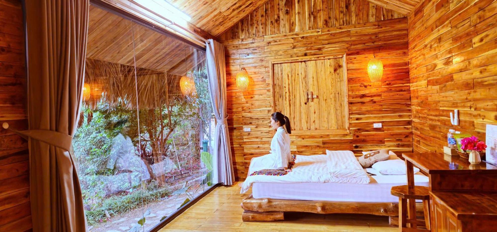 Ecolodge Ke Nenh Dien Bien Ban Him Lom Ngoại thất bức ảnh